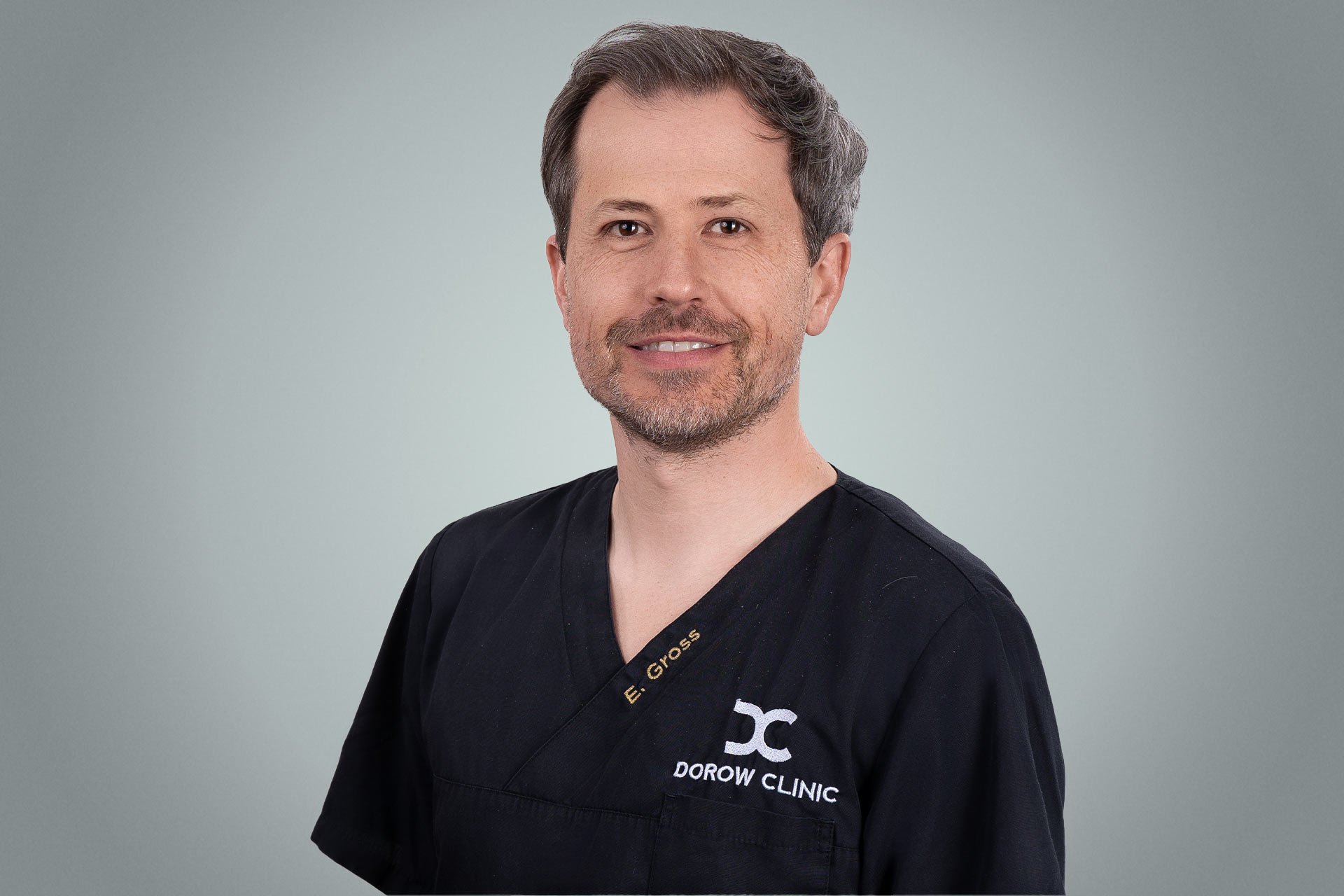 Zahnarzt Erwin Gross von der Dorow Clinic Portrait Foto
