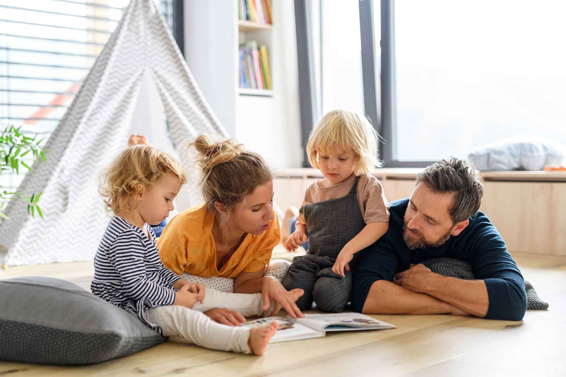 Tipps, wie Kinder gerne Zähne putzen