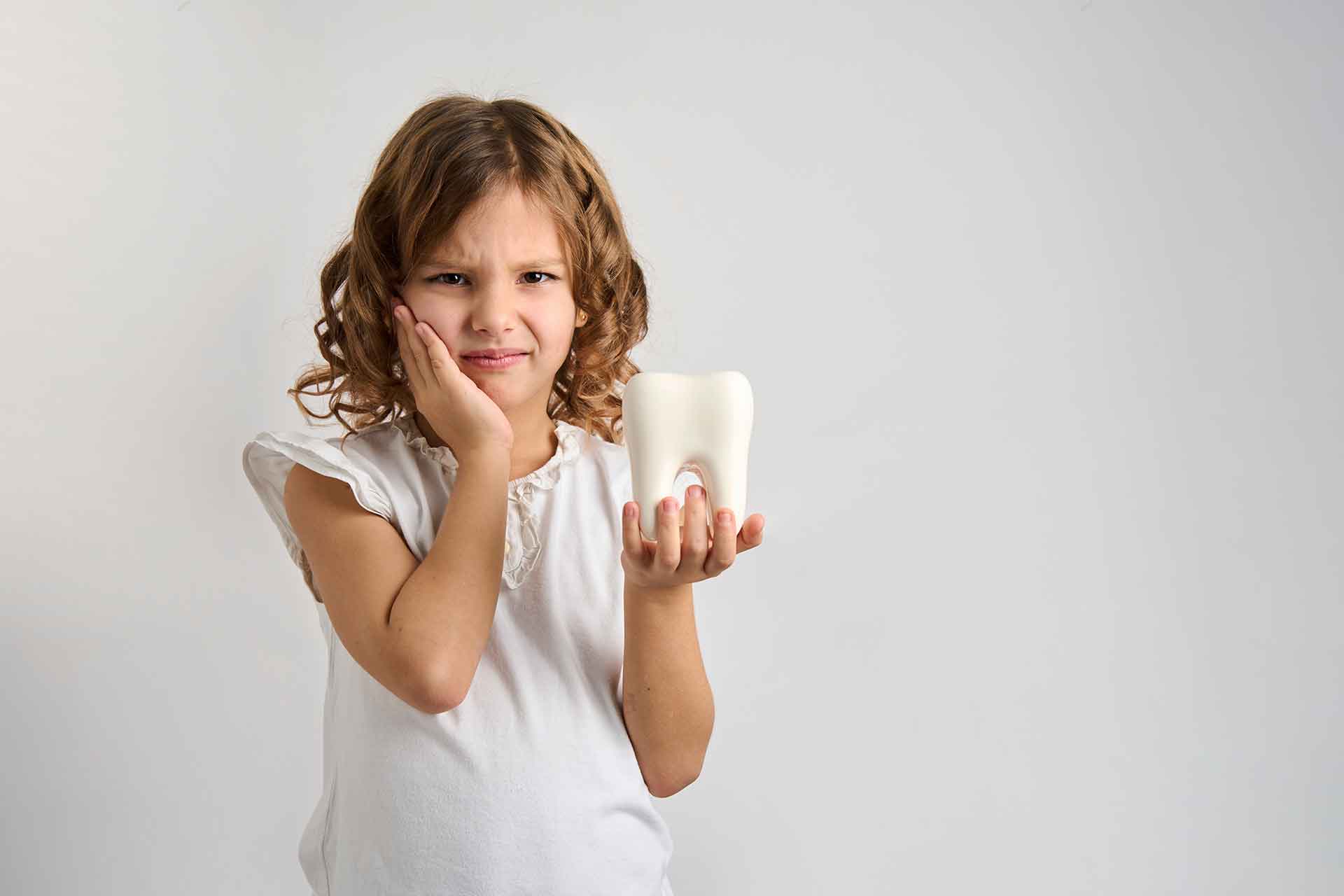 Zahnschmerzen bei Kindern - Dorow Clinic hilft