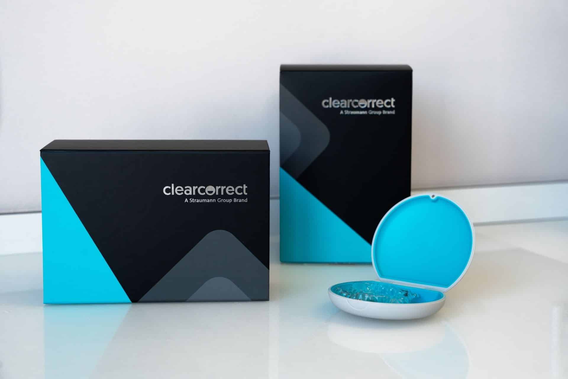 ClearCorrect unsichtbare Zahnspange - Zahnkorrektur